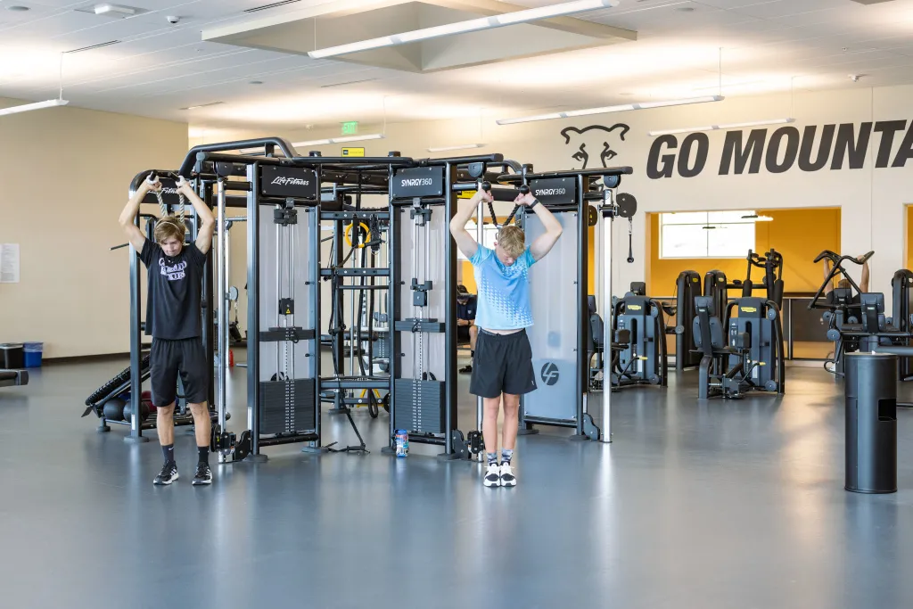 students working out in the rec center