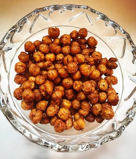 Photo of chickpeas in a bowl